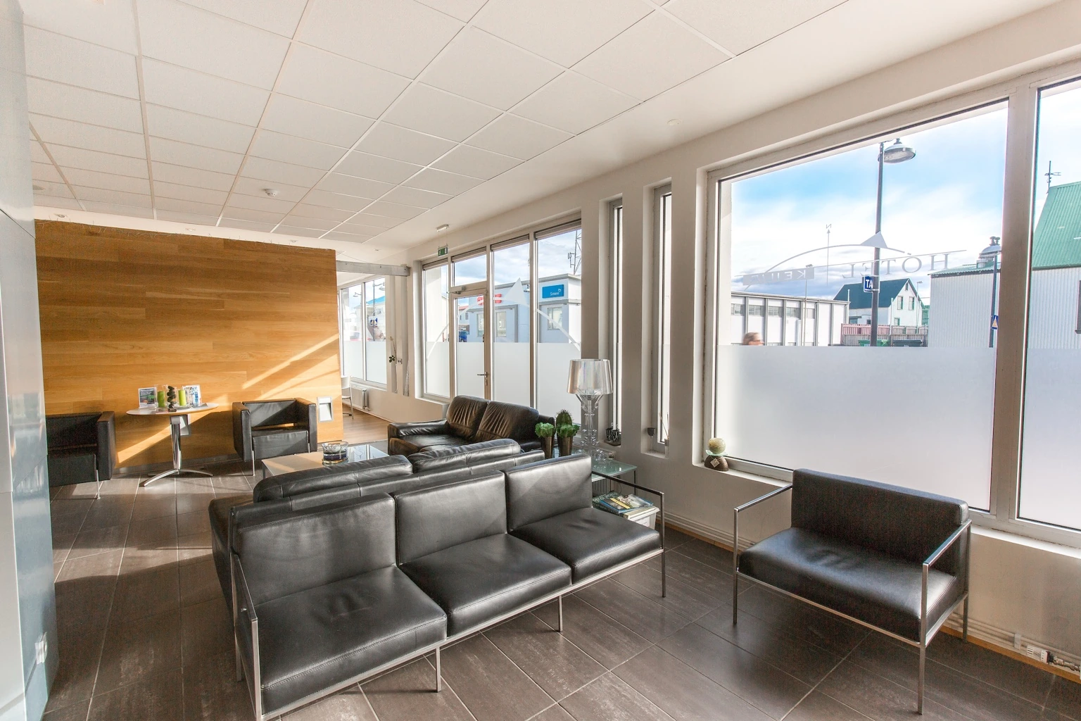 Restaurant and lounge seating at Hótel Keilir